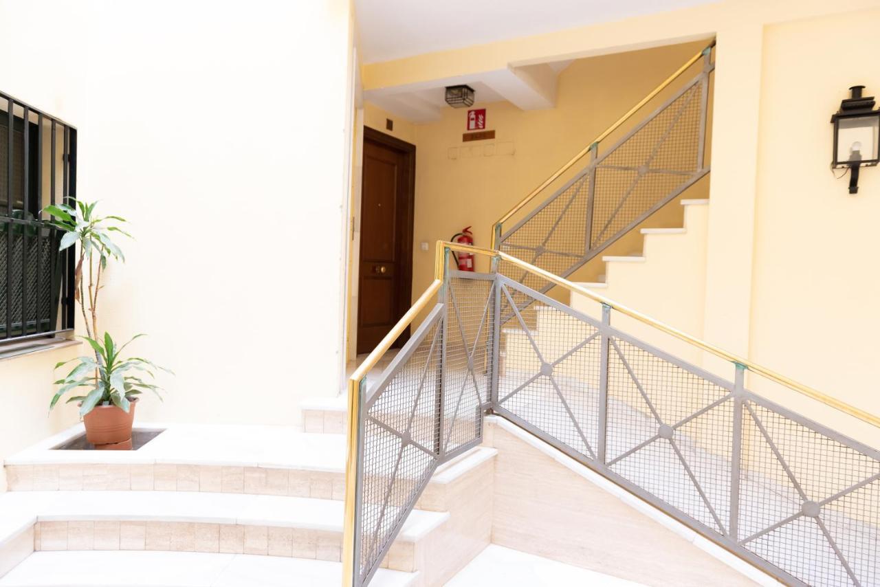 Appartamento Tourist House Casa Pilatos Siviglia Esterno foto